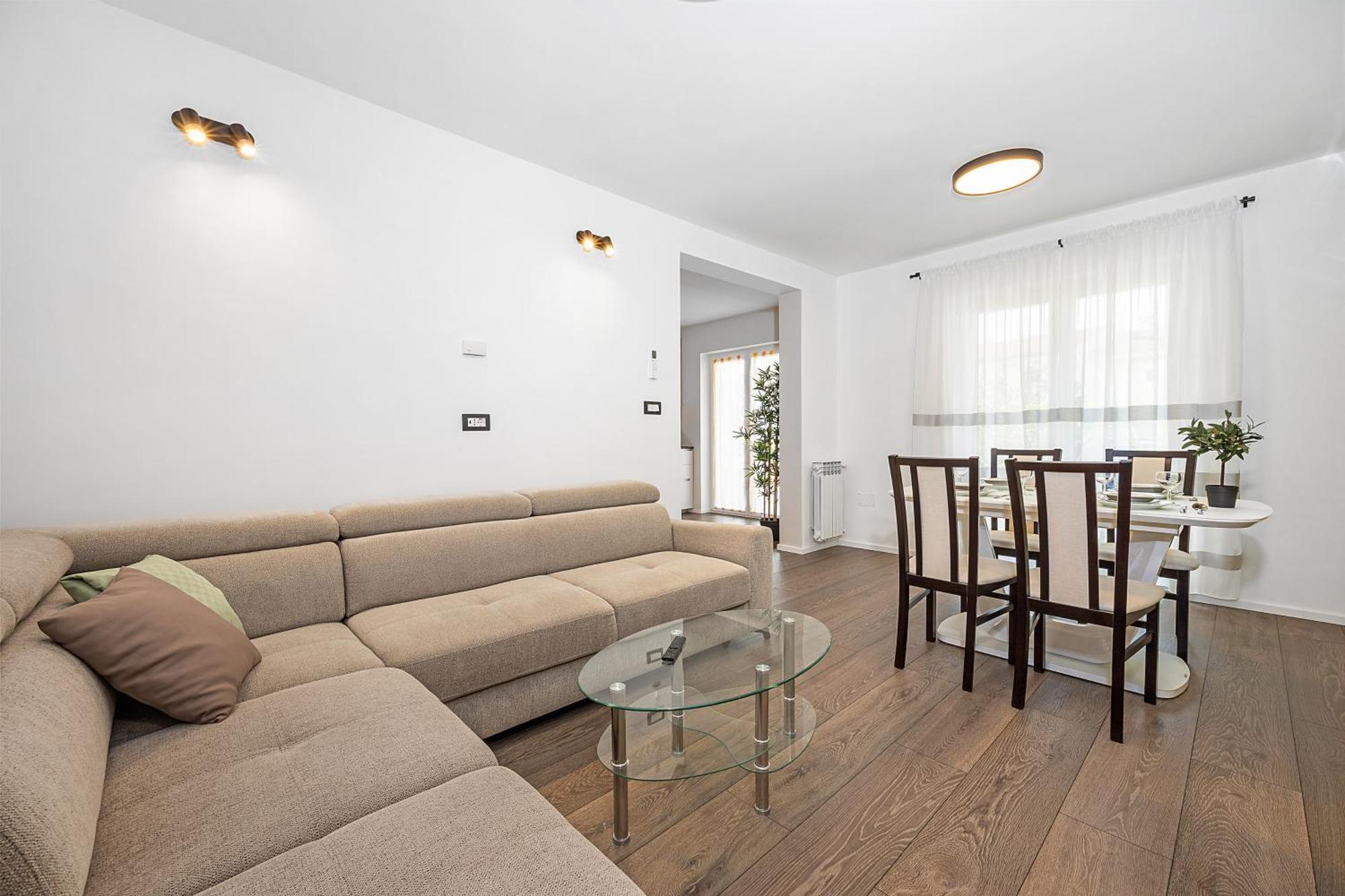 Apartment Delton Fažana Εξωτερικό φωτογραφία