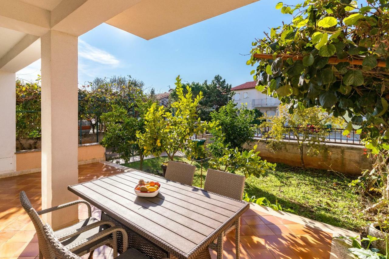 Apartment Delton Fažana Εξωτερικό φωτογραφία