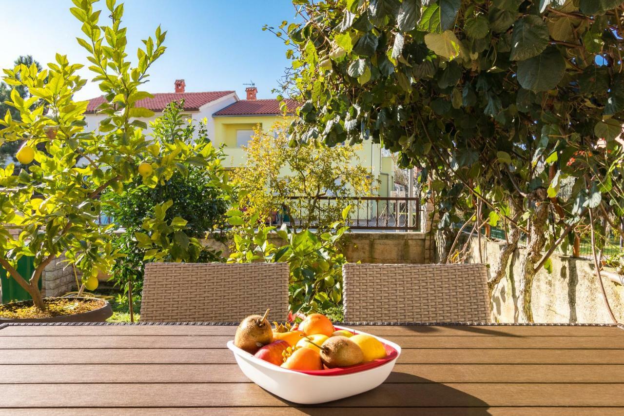 Apartment Delton Fažana Εξωτερικό φωτογραφία